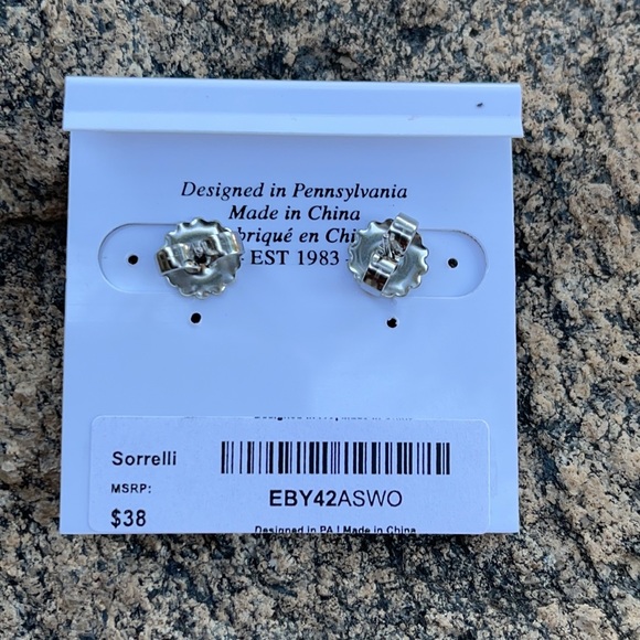 Sorrelli Swarovski White Opal Essentials Earrings - Picture 7 of 8